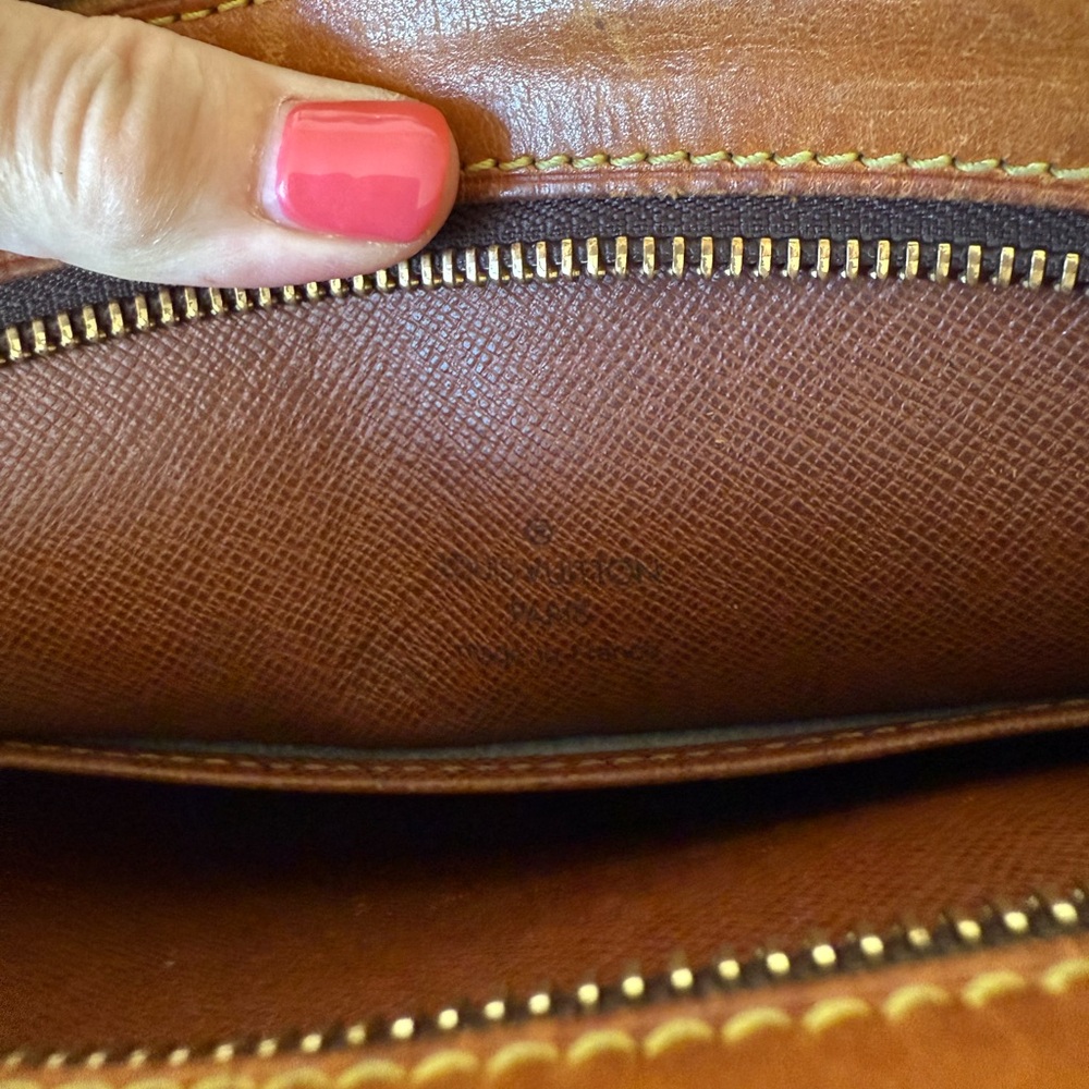 Louis Vuitton Vintage Brown Monogram Crossbody Bag & Wallet Set - Picture 10 of 16